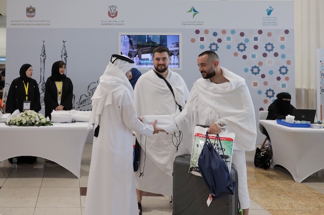 MoHAP, health partners provide medical tests and health guidance to pilgrims at airports